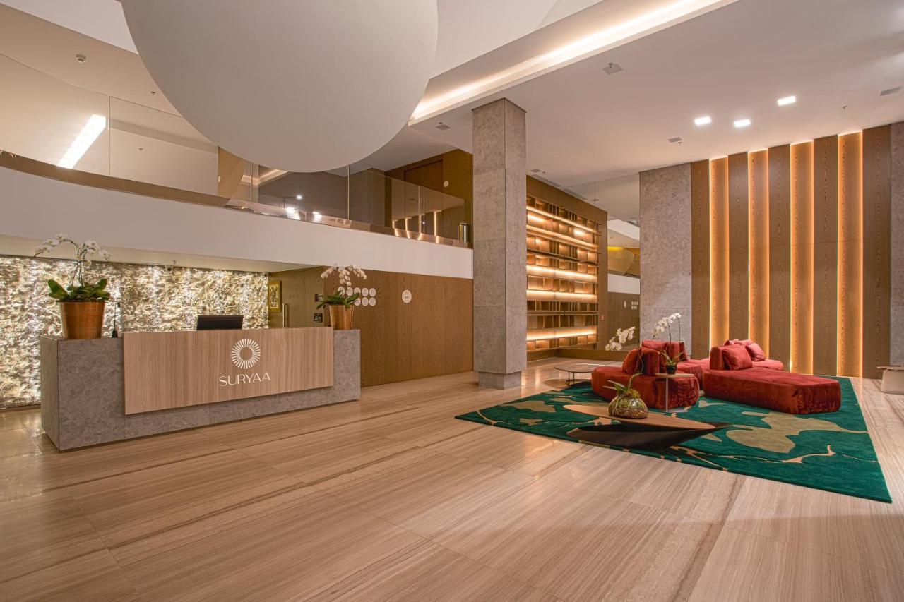 Suryaa Hotel Pinhais, Curio Collection By Hilton Bagian luar foto