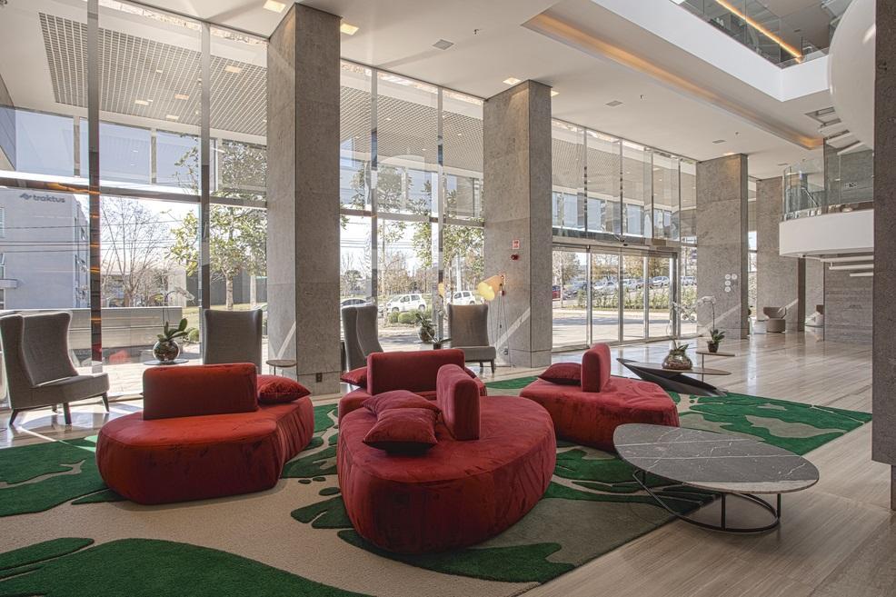 Suryaa Hotel Pinhais, Curio Collection By Hilton Bagian luar foto